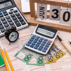 4 tips to make doing your personal tax return as simple and pain free as possible!