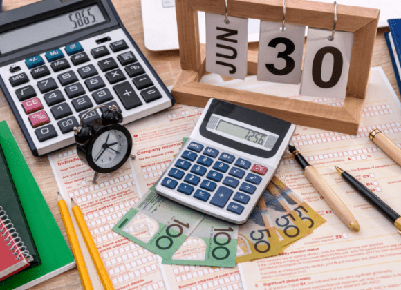 4 tips to make doing your personal tax return as simple and pain free as possible! 4 tips to make doing your personal tax return as simple and pain free as possible!